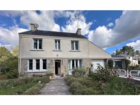 spacieuse maison 131 m²  9 pieces a lignol