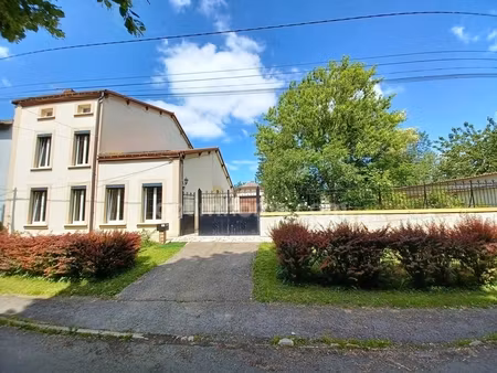 maison de maitre 4 chambres/ jardins/garage sans vis a vis!!! a vendre!!!