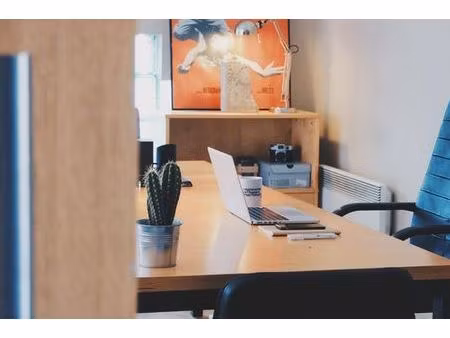 bureau de prestige de 675 m2 en vente - vannes  france