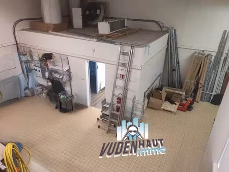 local d'activité 200 m²