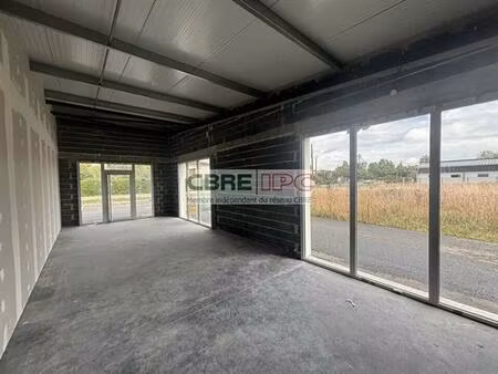 location commerce sault-de-navailles 100 m²