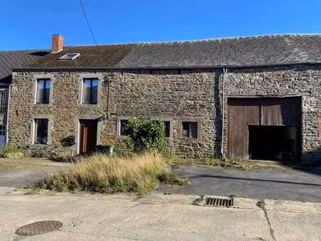 vaste maison 4 chambres à rénover avec jardin