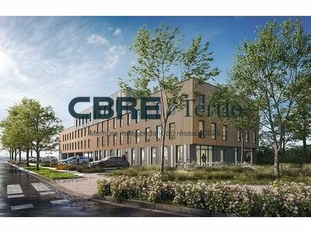 vente bureau saint-cyr-sur-loire 2 723 m²