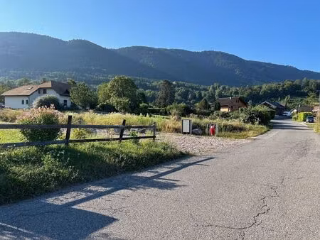 achat terrain 700m²