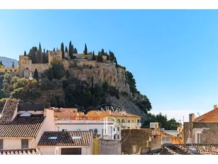 cassis - centre - immeuble - 220m2- roof top - vue mer