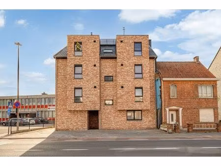 appartement met 1 slaapkamer en autostaanplaats in het centrum van kemzeke