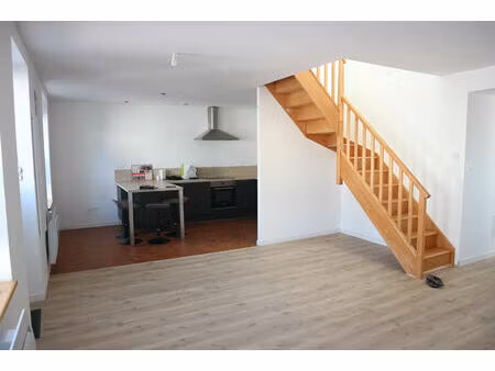 location maison 5 pièces 81m²