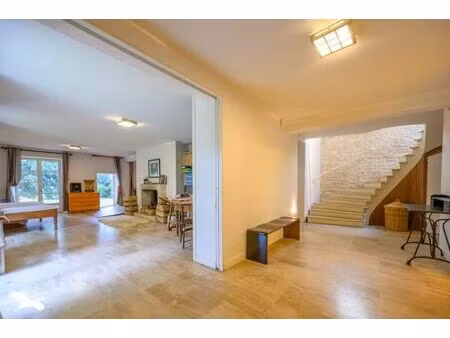 vente maison 8 pièces 289 m² l’houmeau (17137)