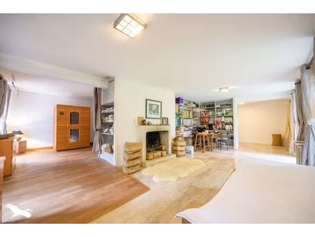 vente maison 8 pièces 289 m² l'houmeau (17137)