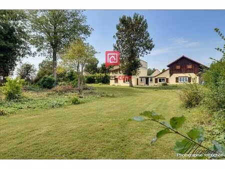 le mesnil sur bulles maison atypique 186 m² . 1750m² de terrain