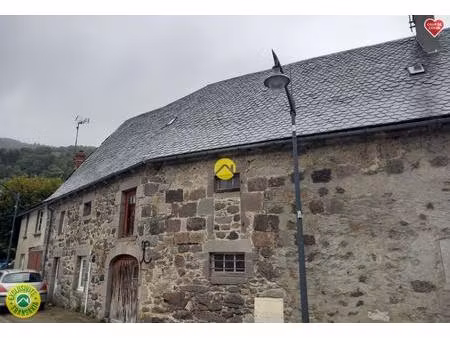 ancien corps de ferme à reprendre