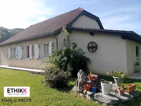 vente maison 4 pièces 88 m² à arbus (64230)  259 000 €