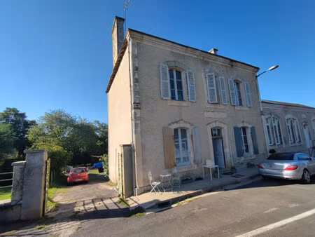 maison à vendre à brigueil-le-chantre (86290) - vienne