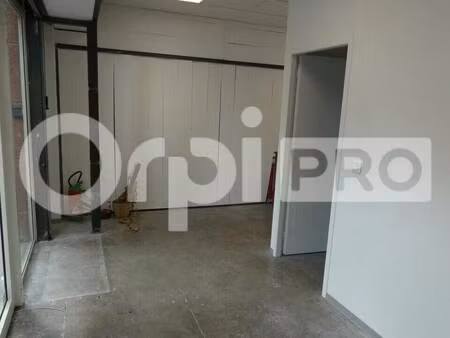 local commercial à louer