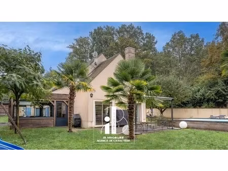 hericy   maison recente d'allure longere sur un jardin de 1473 m2 dans un environnement bo