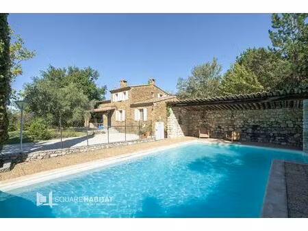 villa dans un environnement exclusif !