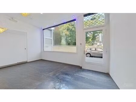 vente commerce 2 pièces 28 m² metz (57070)