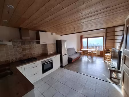 location meublée appartement 2 pièces 41 m² à mieussy (74440)  900 €