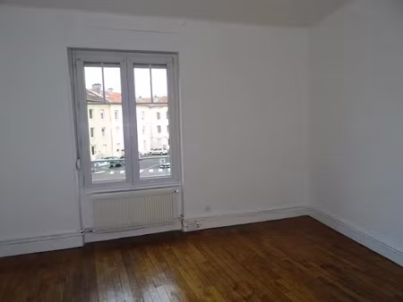 location appartement 5 pièces 109 m² à nancy (54000)  1 049 €