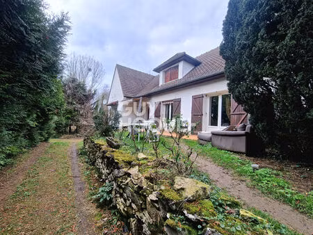 maison spacieuse à vendre à bucy le long - référence 3261