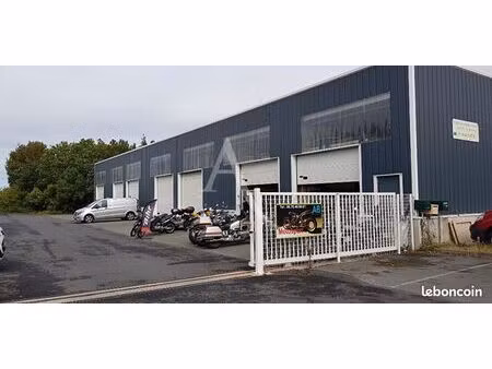 parking/box 1 pièce 53 m²