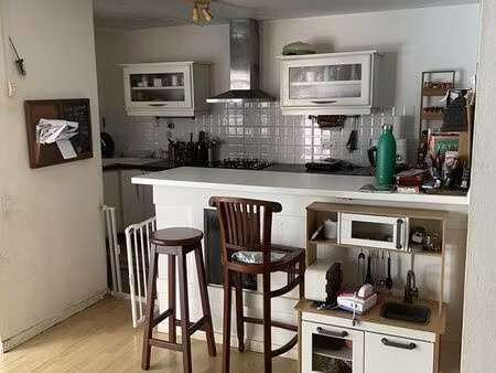 villa 5 pièces 100 m²