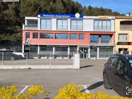 bureau 70 m² le canet de meyreuil