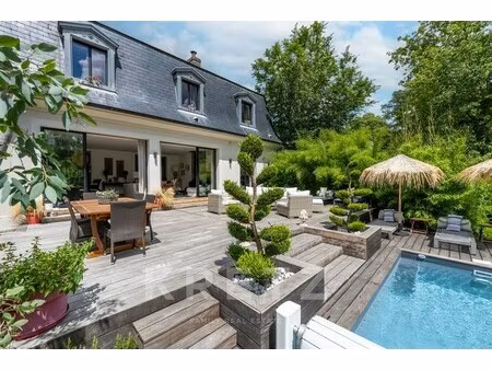 maison de luxe à vendre à boissettes