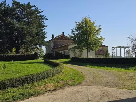 maison de luxe à vendre à mirannes