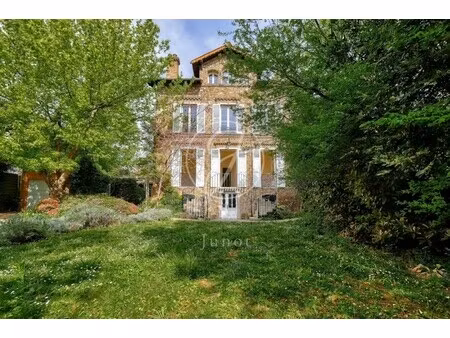 maison de luxe à vendre dans le quartier brancas-fontenelles-beauregard