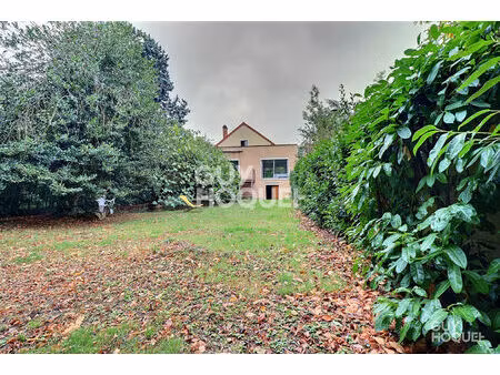 a vendre maison sainte-geneviève-des-bois 6 pièces 120 m2 sur 609 m² de terrain 