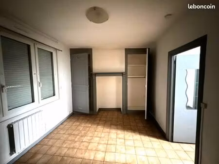 studio 1 pièce 22 m²