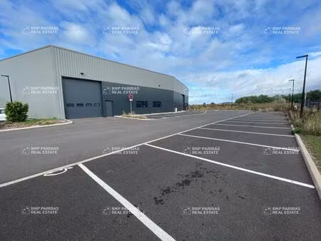 local d'activités à vendre