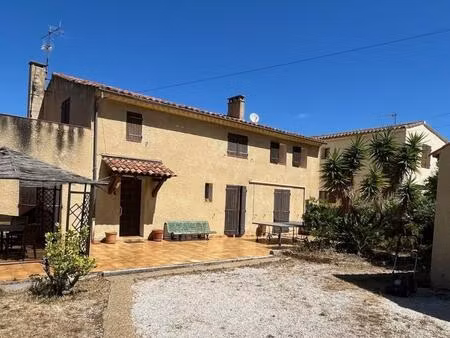 vente maison 6 pièces 178 m² saint-cyr-sur-mer (83270)