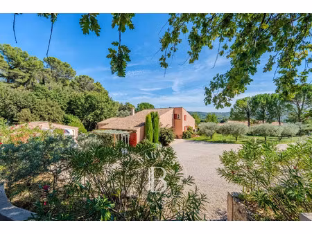 vente maison 10 pièces 215 m² la bastidonne (84120)