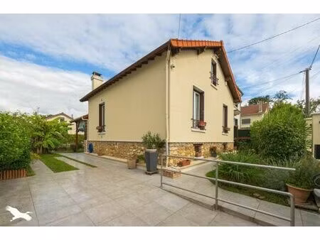 vente maison 5 pièces 76 m² eaubonne (95600)