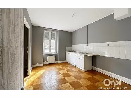 immeuble aulnat 151 m² t-9 à vendre  199 000 €