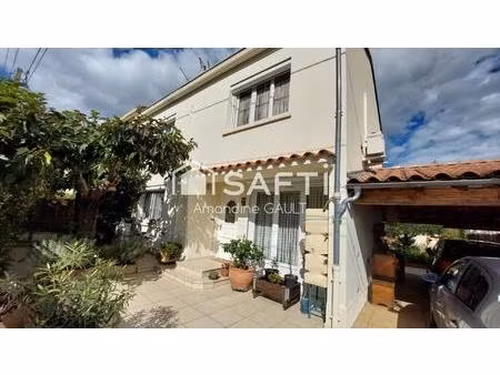 jolie maison avec jardin  bien équipée et entretenue