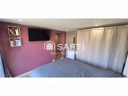 maison 140 m²  6 pièces