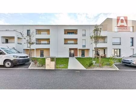 location appartement 3 pièces à saint-gilles-croix-de-vie croix de vie (85800) : à louer 3