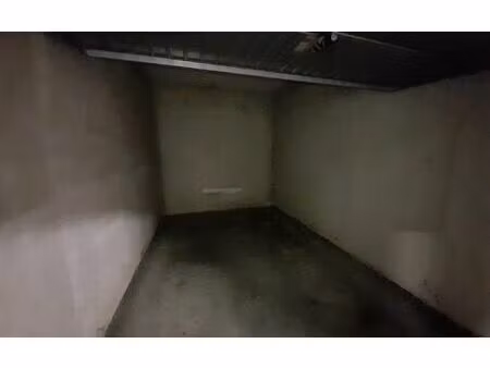 stationnement chevilly-larue 13 m² t- à vendre  22 000 €