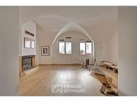 maison de village et volume d'exception