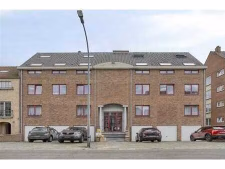 *** it's a match *** appartement au rez (2 ch) avec garage