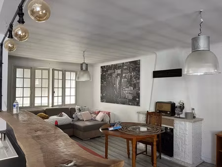 vente immeuble à excideuil (24160)  140 400 €