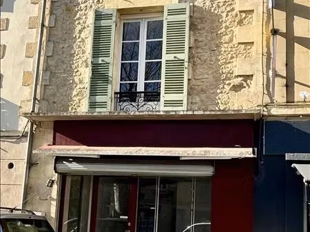 vente immeuble à lalinde (24150)  113 925 €