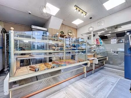 boulangerie / patisserie / snack - 67m²