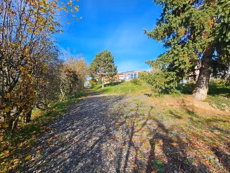 villa construction traditionnelle 151m2  2004m2 de terrain  3 chambres  vue dégagée  pisci