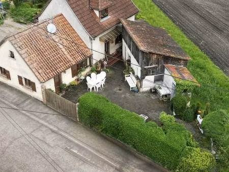 maison avec jardin  dépendance  et beau potentiel – mussig (67600)