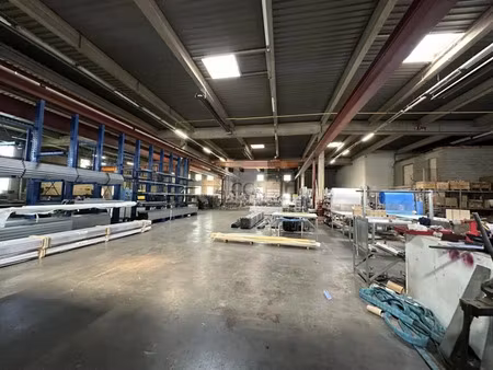 a vendre - local d'activités à moirans centr'alp !