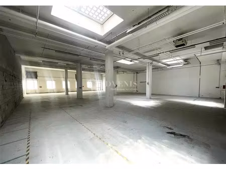 local d'activités a vendre